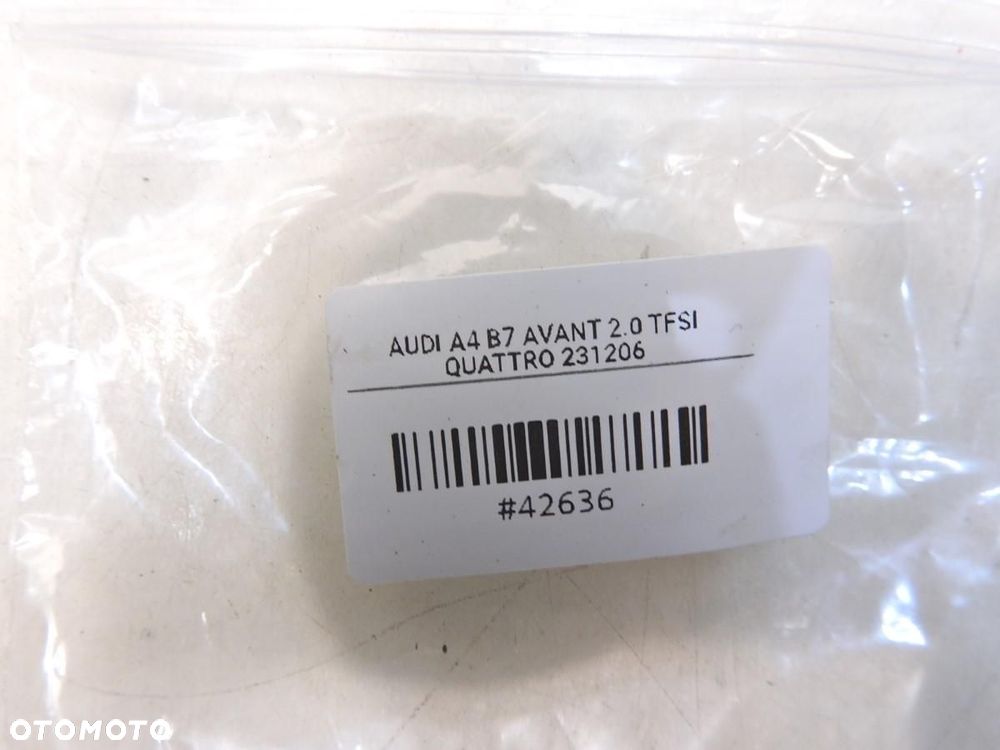 ZAŚLEPKA HAKA ZDERZAKA PRZÓD LY7W AUDI A4 B7 8E0807241C - 3