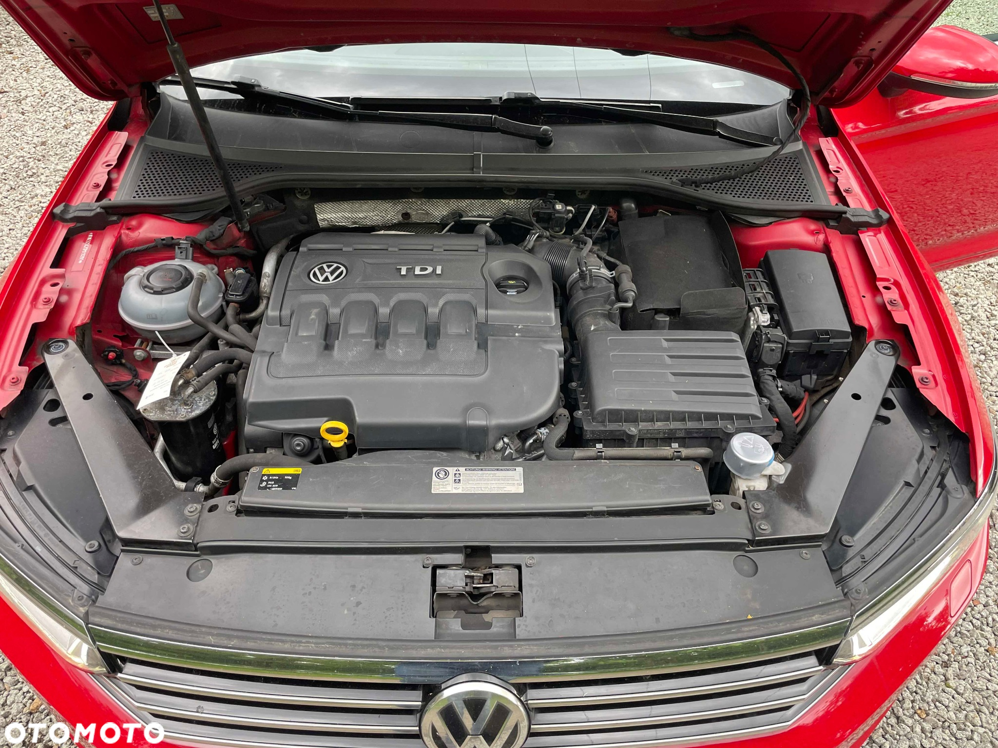 Volkswagen Passat - 14