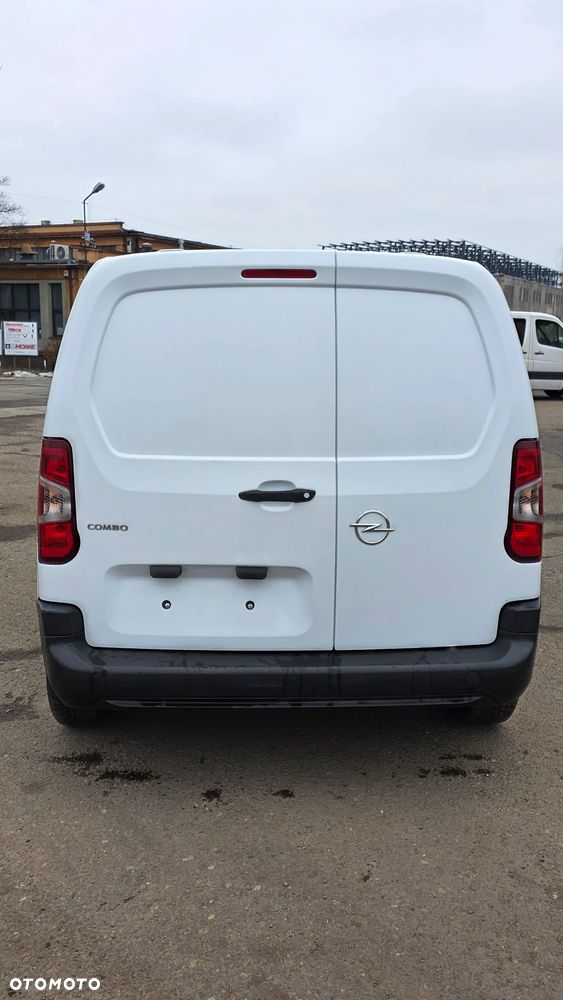 Opel Combo - 24