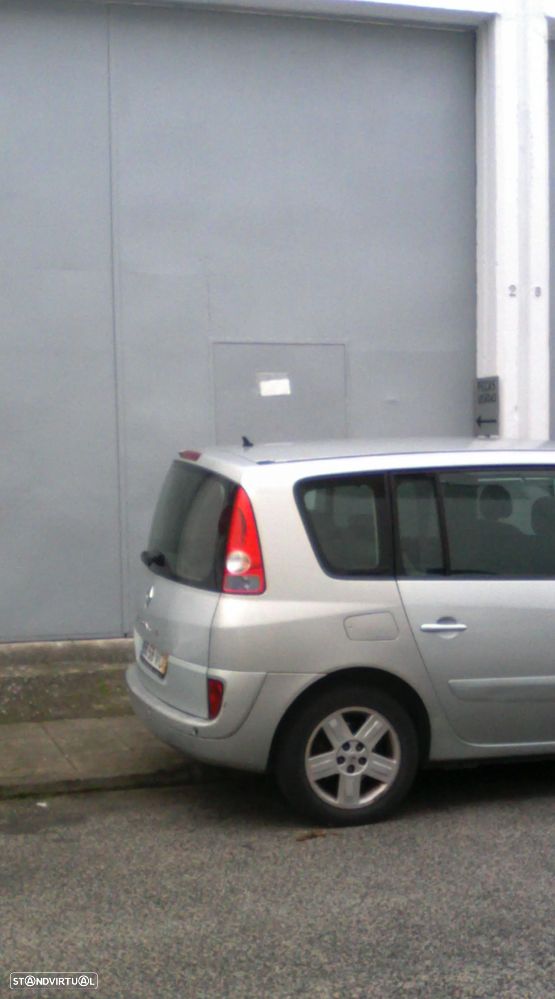 Renault Espace 2.2 dCi Initiale 6L - 17