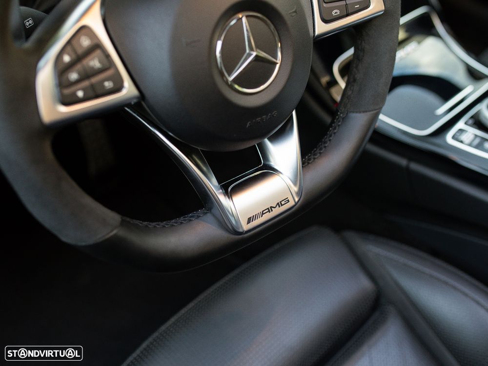 Mercedes-Benz C 63 AMG S - 26