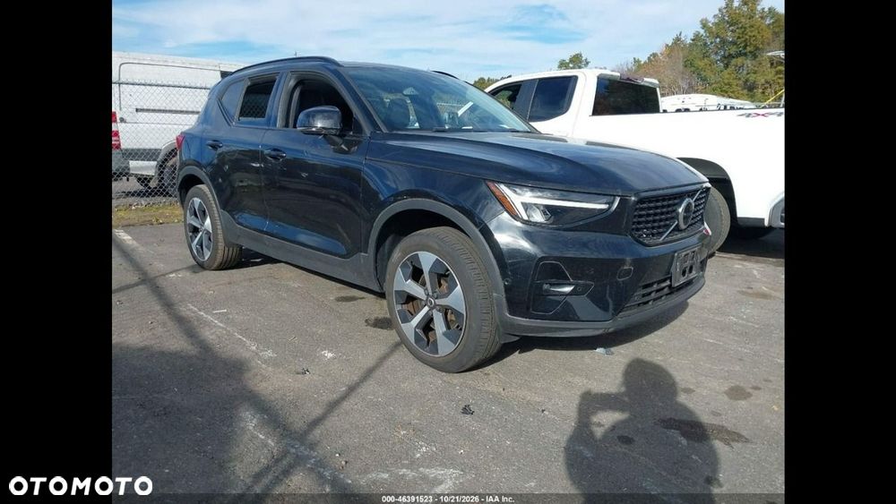 Volvo XC 40 - 3
