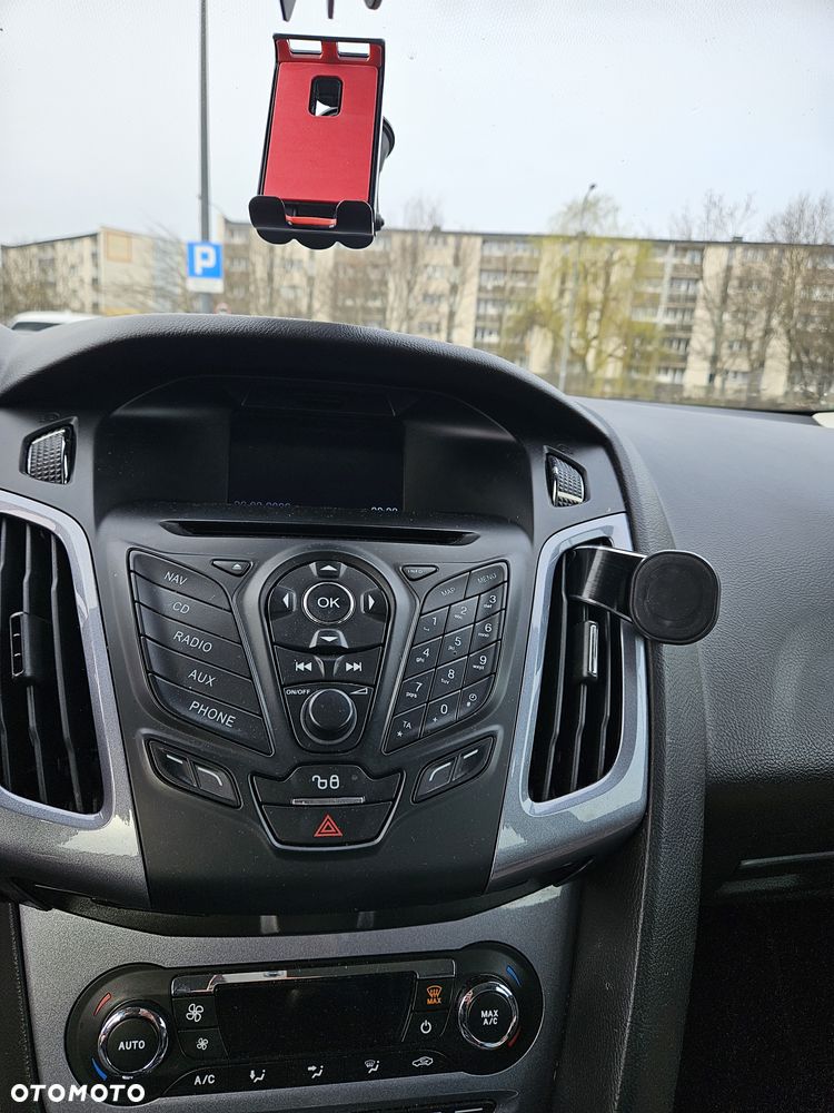 Ford Focus 1.6 TDCi Titanium ECOnetic - 9