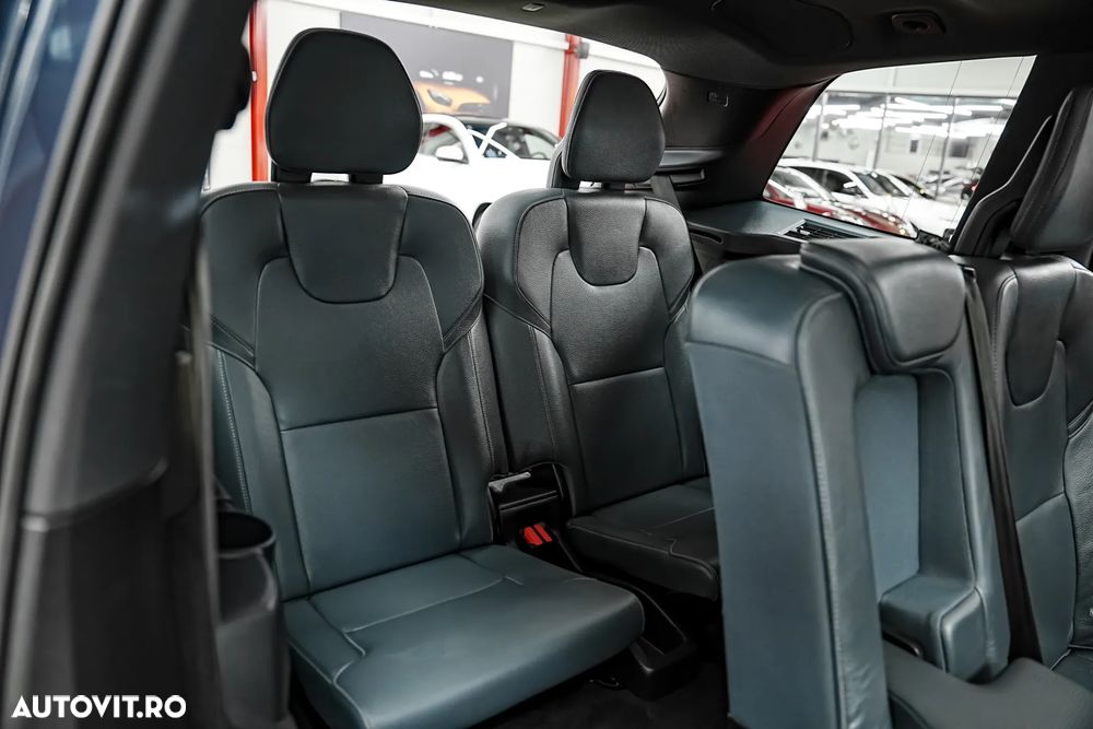 Volvo XC 90 B5 D AWD Geartronic Momentum Pro - 16