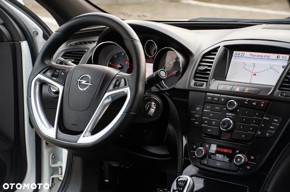 Opel Insignia - 24