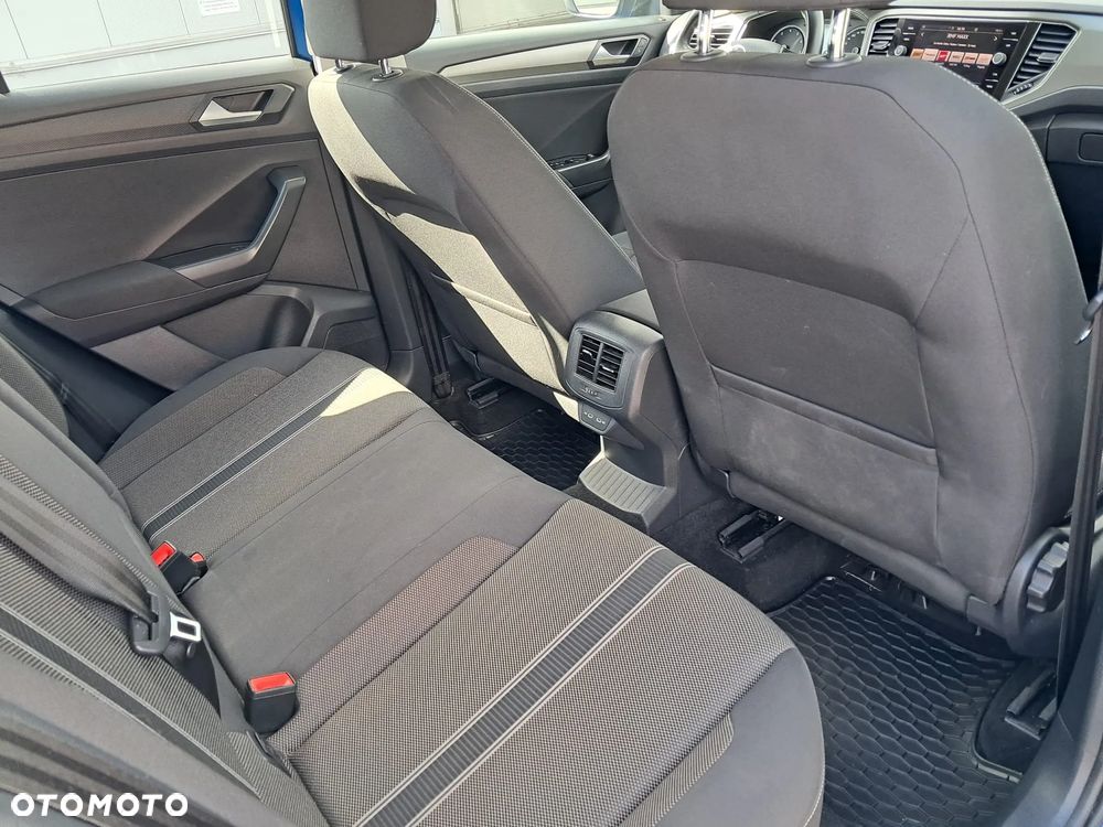 Volkswagen T-Roc 1.5 TSI GPF ACT Advance - 27