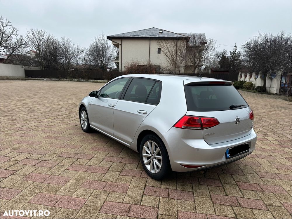 Volkswagen Golf 1.6 TDI BlueMotion Technology DSG Lounge - 3