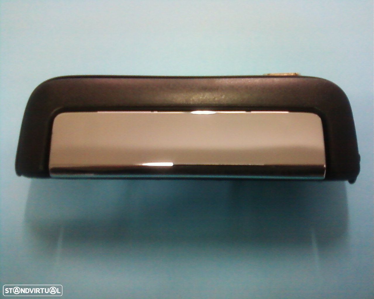 Punho de abrir a tampa mala mitsubishi L200 strakar 1996-2005 - 1