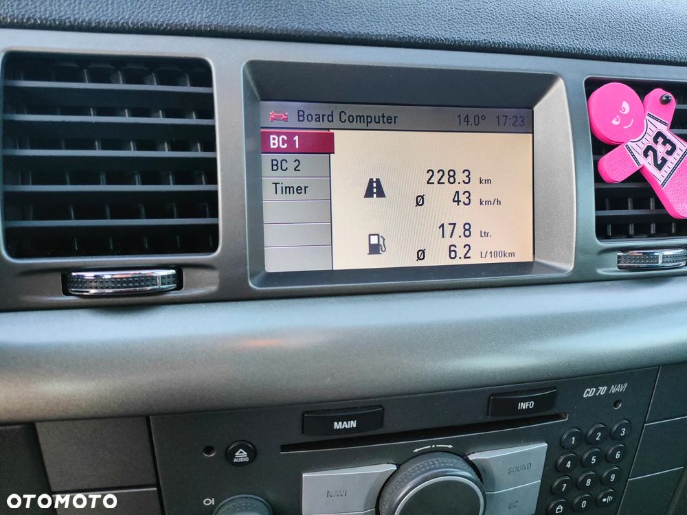 Opel Vectra 1.9 CDTI Cosmo - 21