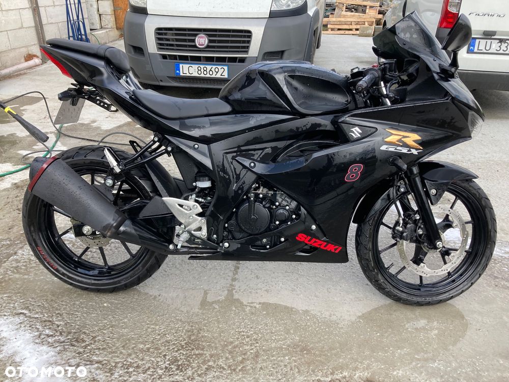 Suzuki GSX-R - 5