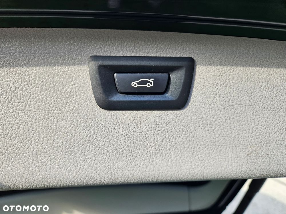 BMW Seria 3 318d Modern Line - 14