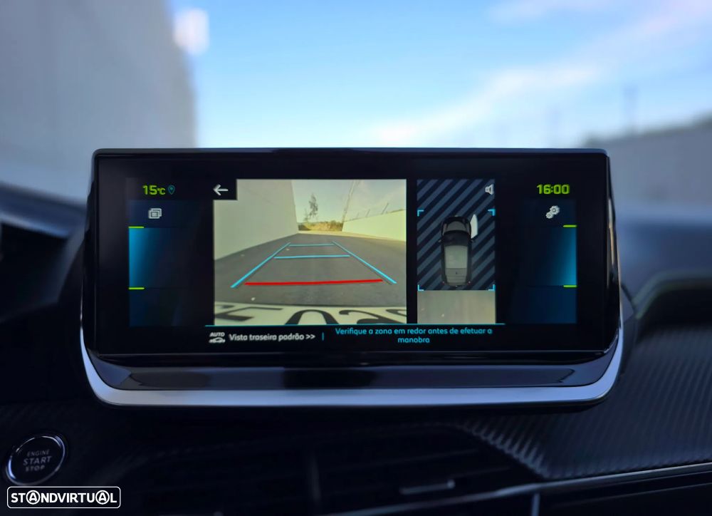 Peugeot e-208 GT - 23