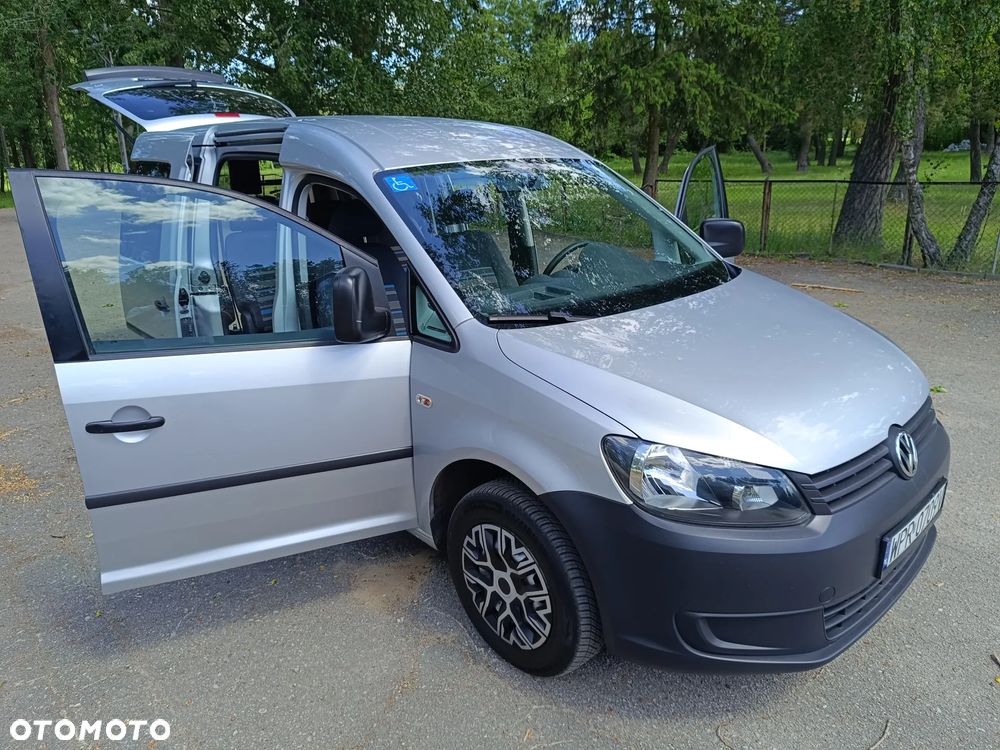 Volkswagen Caddy Maxi Trendline DSG - 30