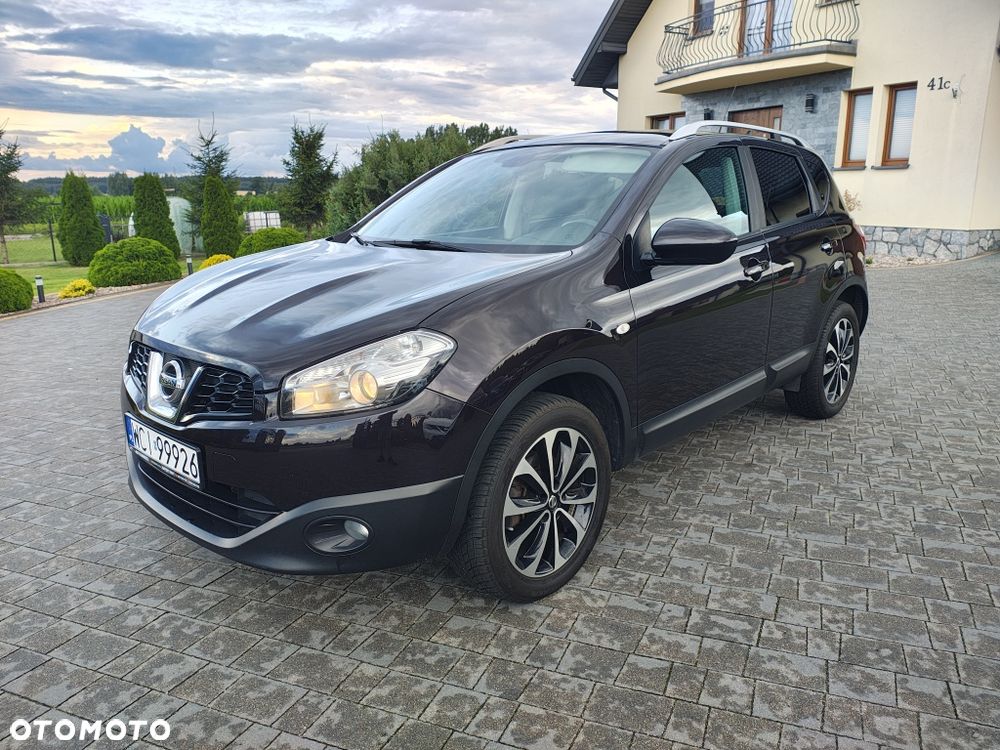 Nissan Qashqai - 1