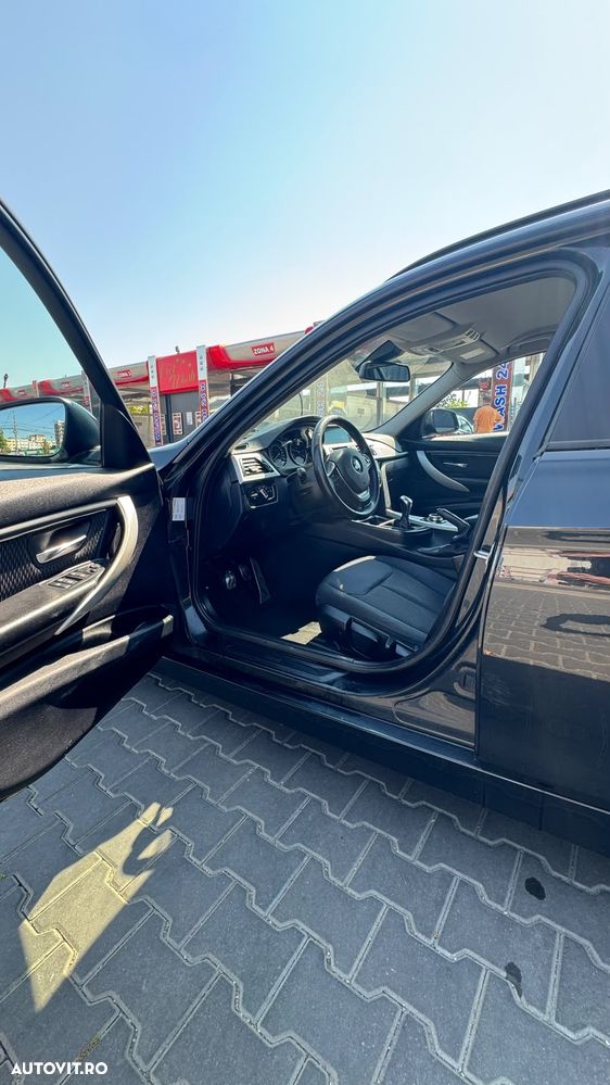BMW Seria 3 320d - 8