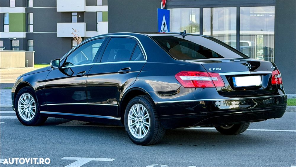 Mercedes-Benz E 2012 photo 3
