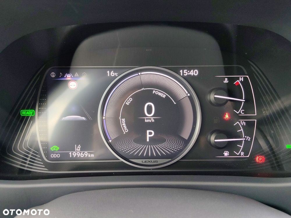 Lexus UX 250h GPF F Impression 2WD - 20