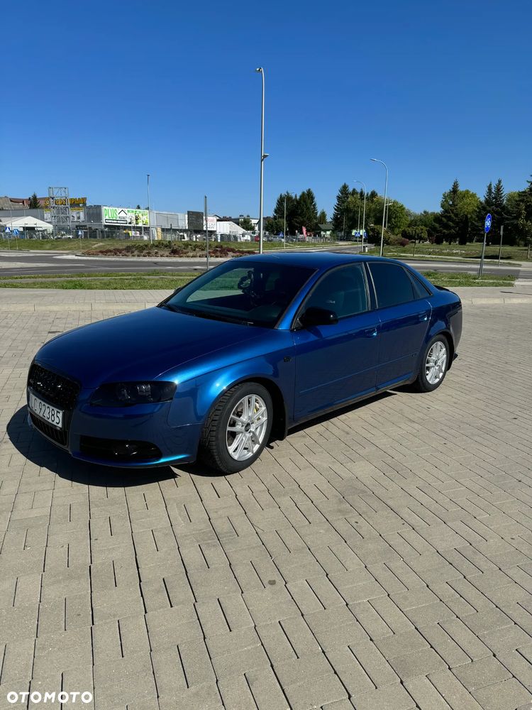 Audi A4 Limousine - 7