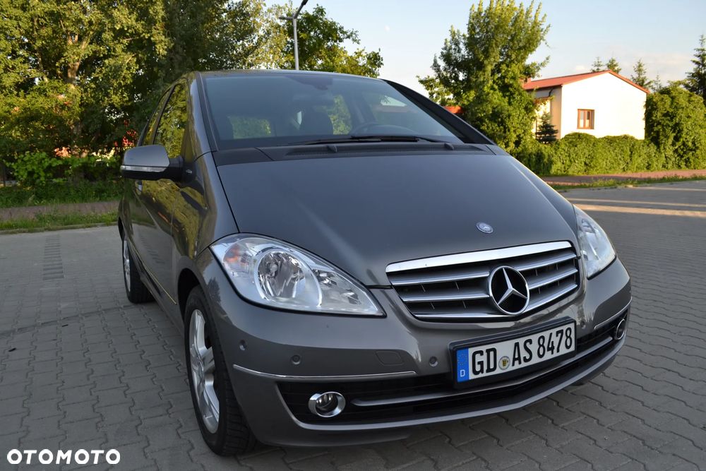 Mercedes-Benz Klasa A 170 BlueEFFICIENCY Elegance - 4