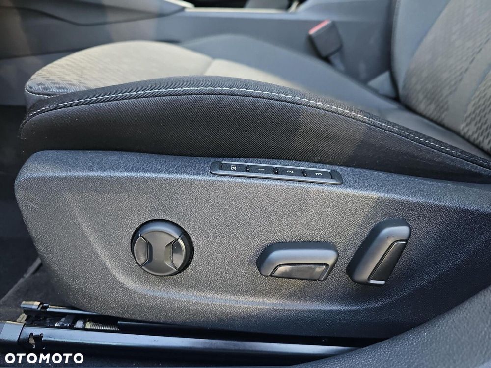 Skoda Octavia 2.0 TDI Style DSG - 14