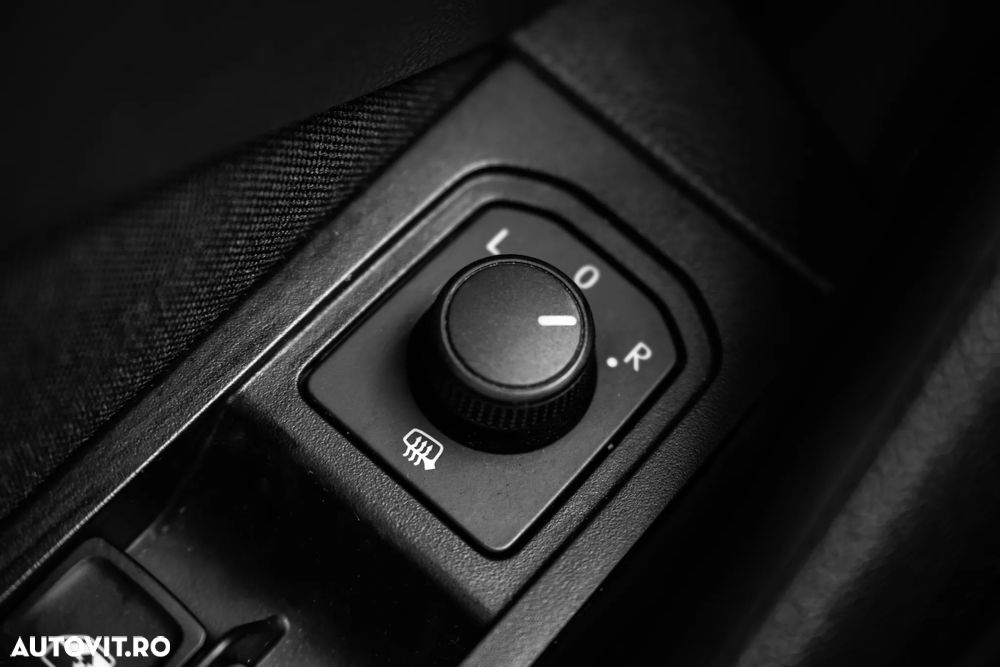 Skoda Kamiq 1.0 TSI DSG Selection - 32