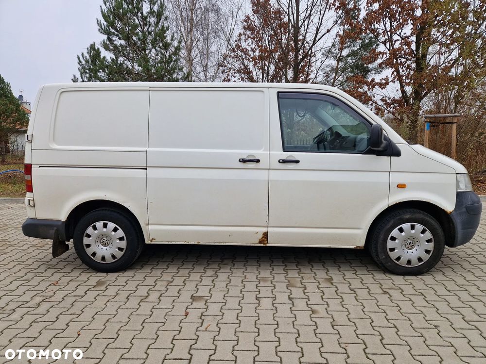 Volkswagen Transporter - 4