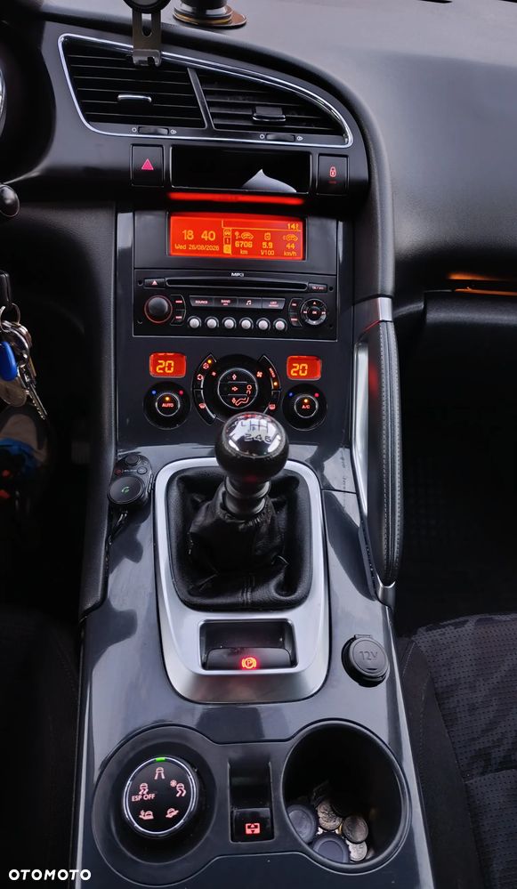 Peugeot 3008 1.6 HDi Trendy - 9