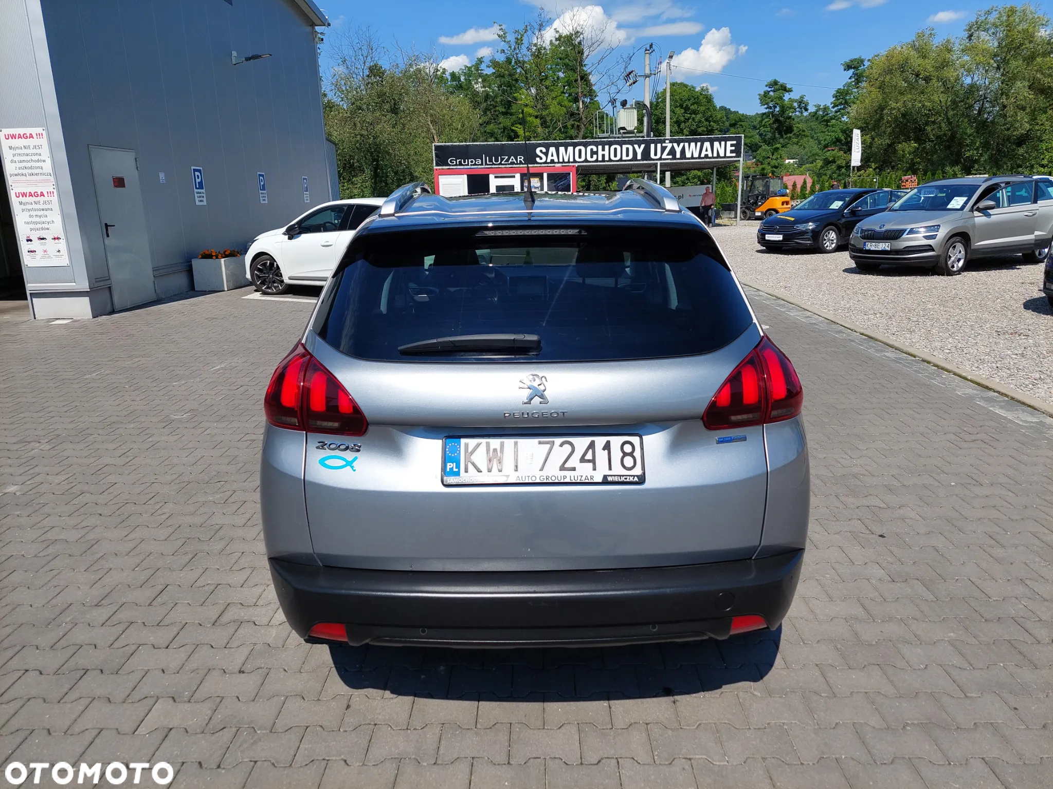 Peugeot 2008 - 9
