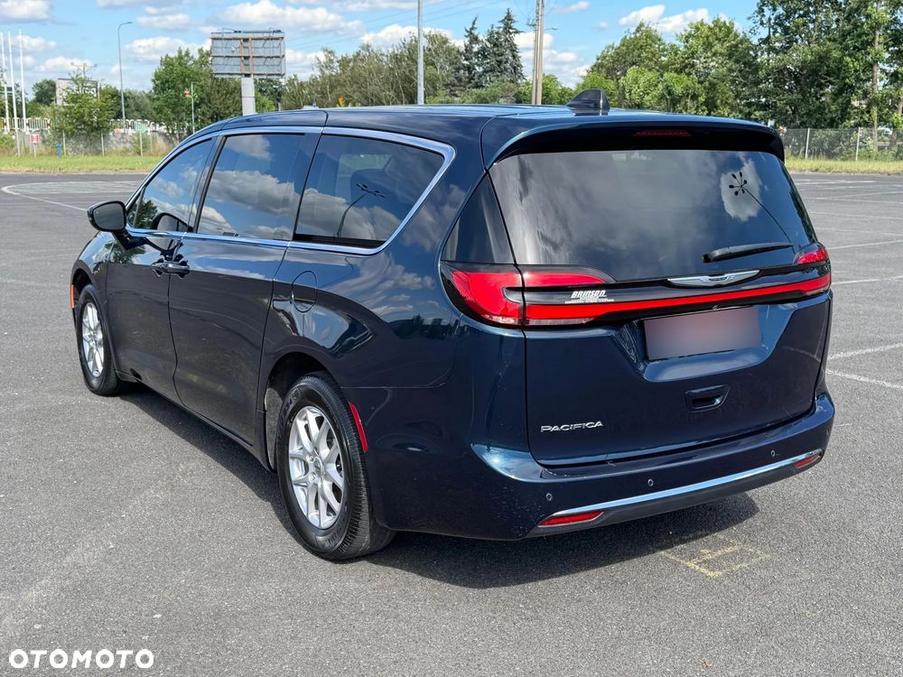 Chrysler Pacifica - 6