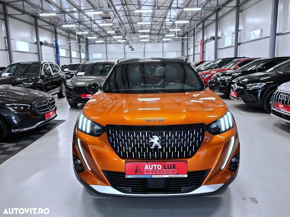 Peugeot 2008 1.2 L PureTech STT EAT8 GT Line - 3