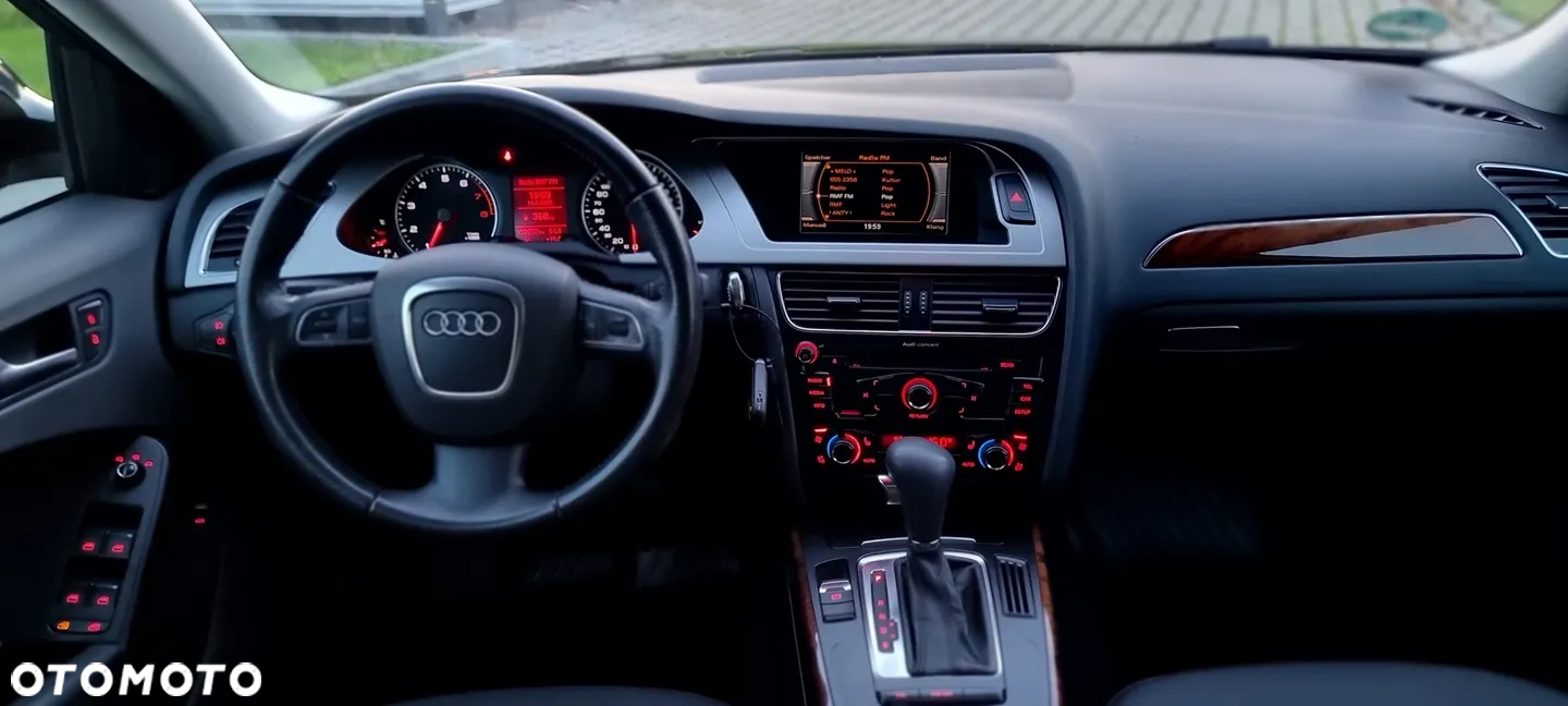 Audi A4 1.8 TFSI multitronic Attraction - 19