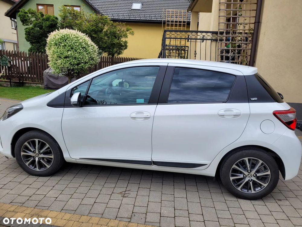 Toyota Yaris - 2