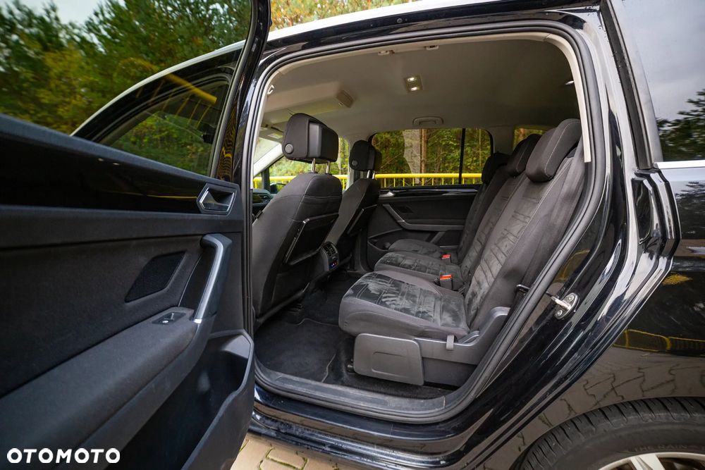 Volkswagen Touran 1.4 TSI BMT Highline DSG - 20