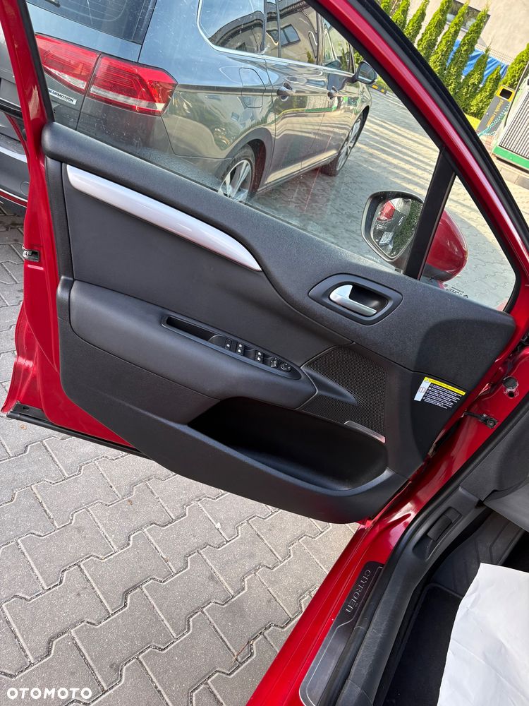 Citroën C4 1.2 PureTech Shine S&S - 17