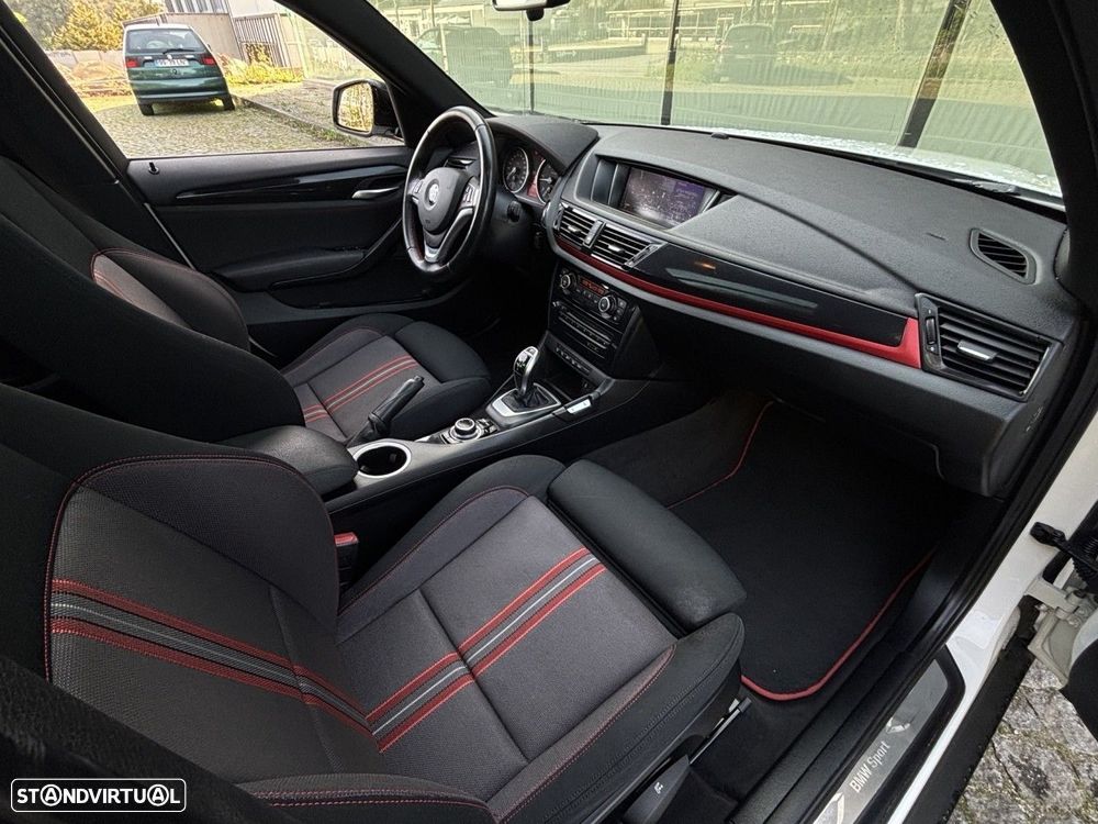 BMW X1 18 d xDrive Auto Line Sport - 9