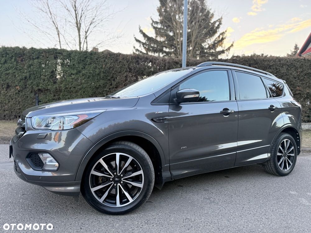 Ford Kuga 2.0 TDCi 4x4 ST-Line - 16