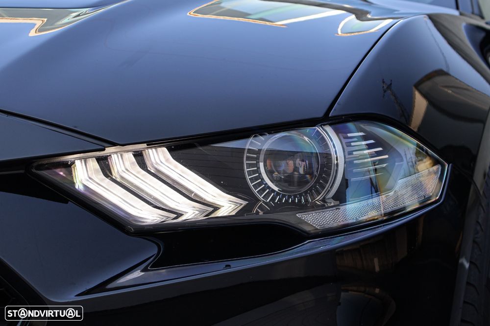 Ford Mustang 2.3i EcoBoost Aut. - 3