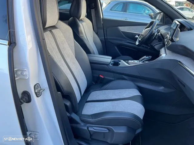 Peugeot 3008 1.6 Hybrid4 GT e-EAT8 - 9
