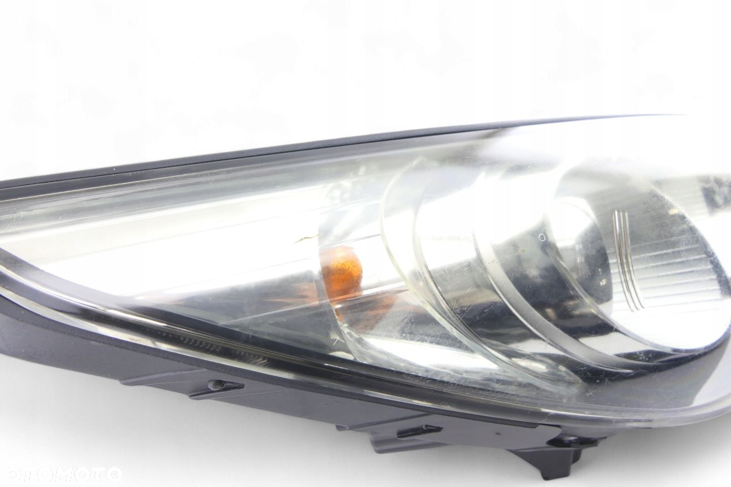 Lampa Prawy Przód HYUNDAI IX35 2012R 92102-2Y UK - 2