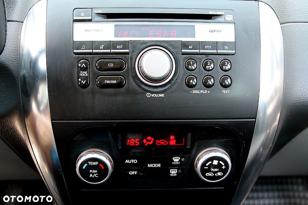 Suzuki SX4 1.6 VVT 4x4 Comfort - 20