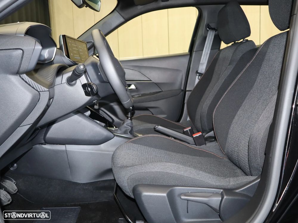 Peugeot 2008 1.2 PureTech Style - 20