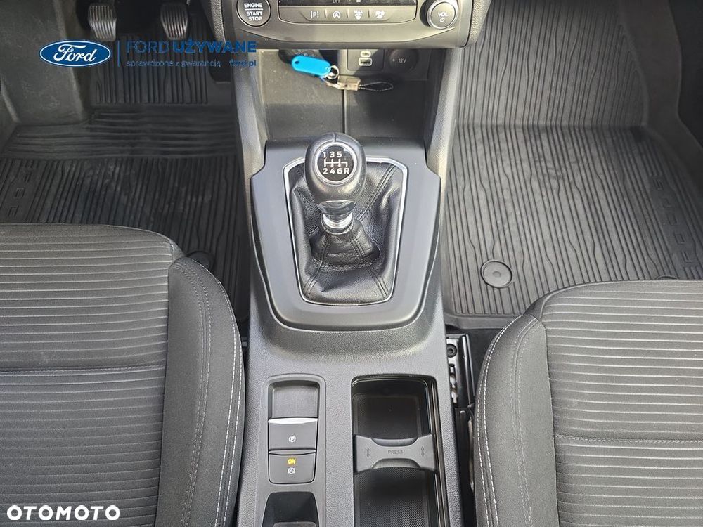 Ford Focus - 22
