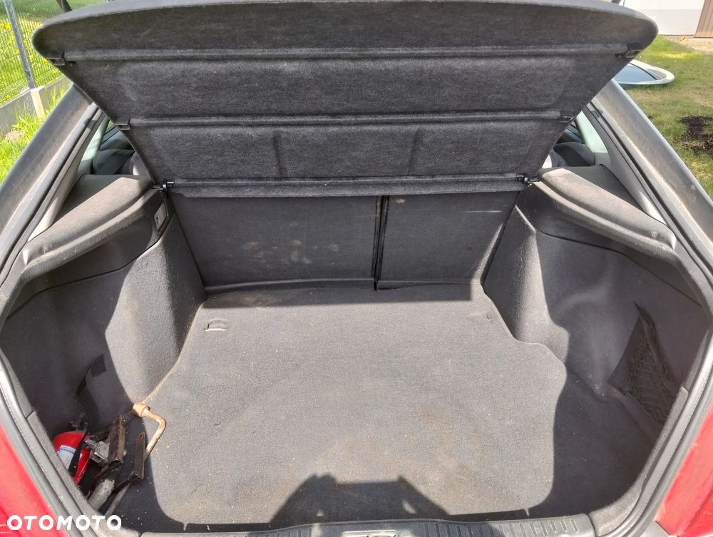 Toyota Avensis - 5