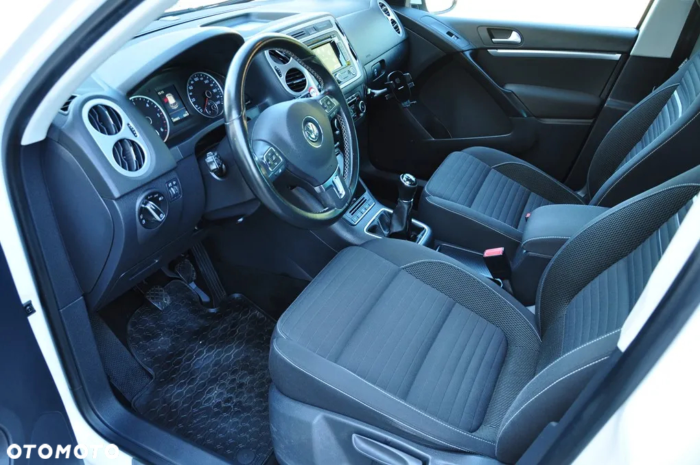 Volkswagen Tiguan 2.0 TDI DPF BlueMotion Technology Cup Sport & Style - 31