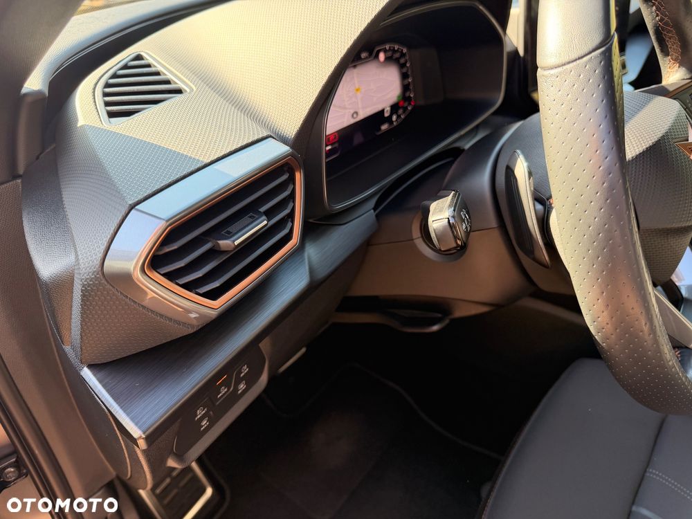 Cupra Leon Sportstourer 2.0 TSI 4Drive VZ DSG - 24
