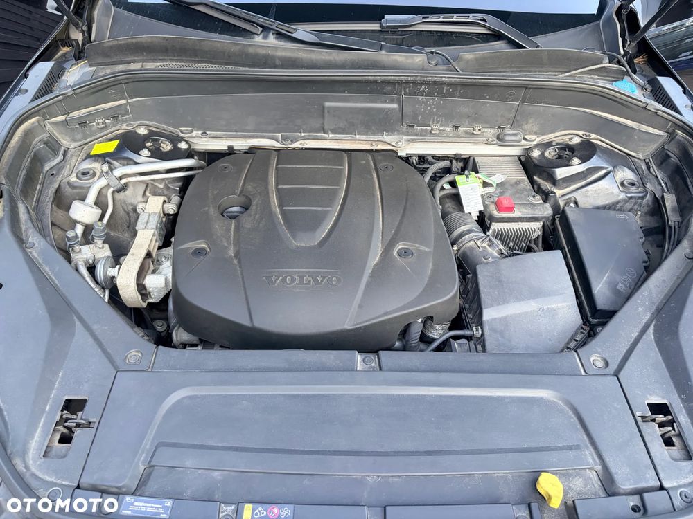 Volvo XC 90 - 17