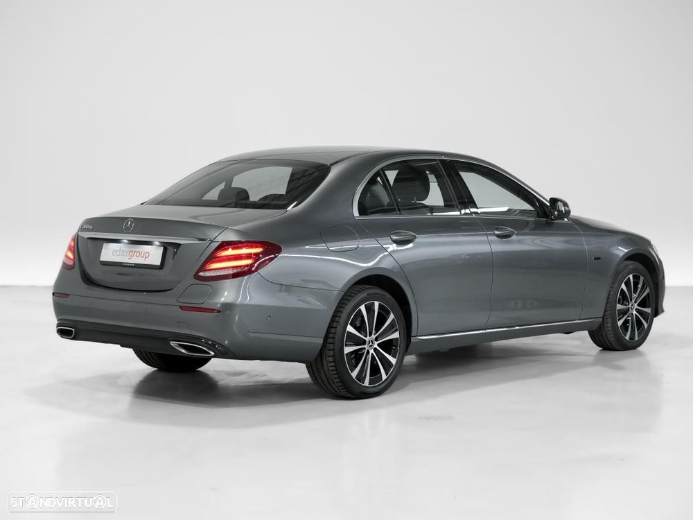 Mercedes-Benz E 300 de Avantgarde - 3