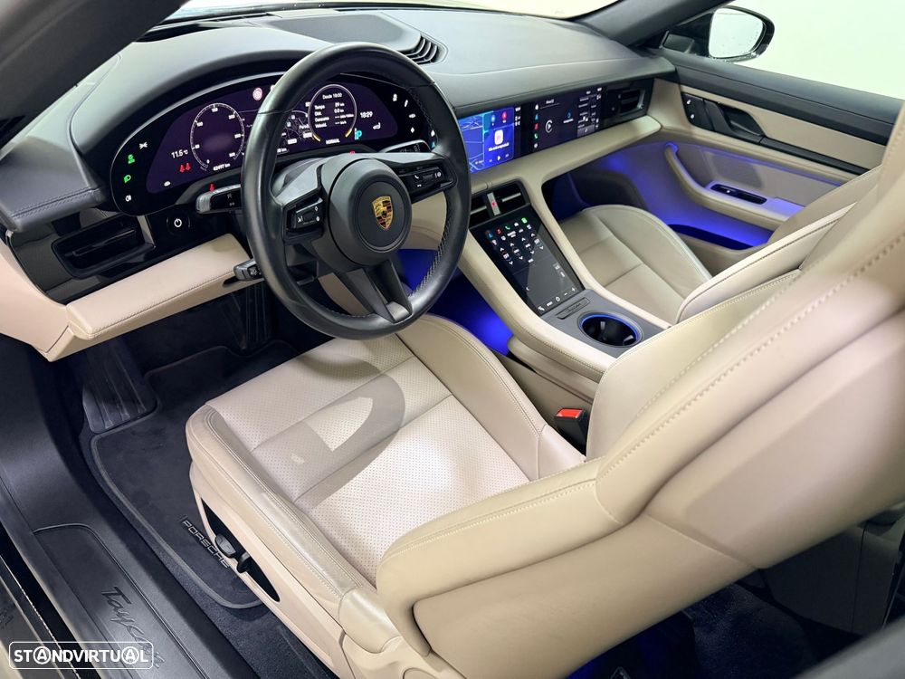 Porsche Taycan Standard - 16