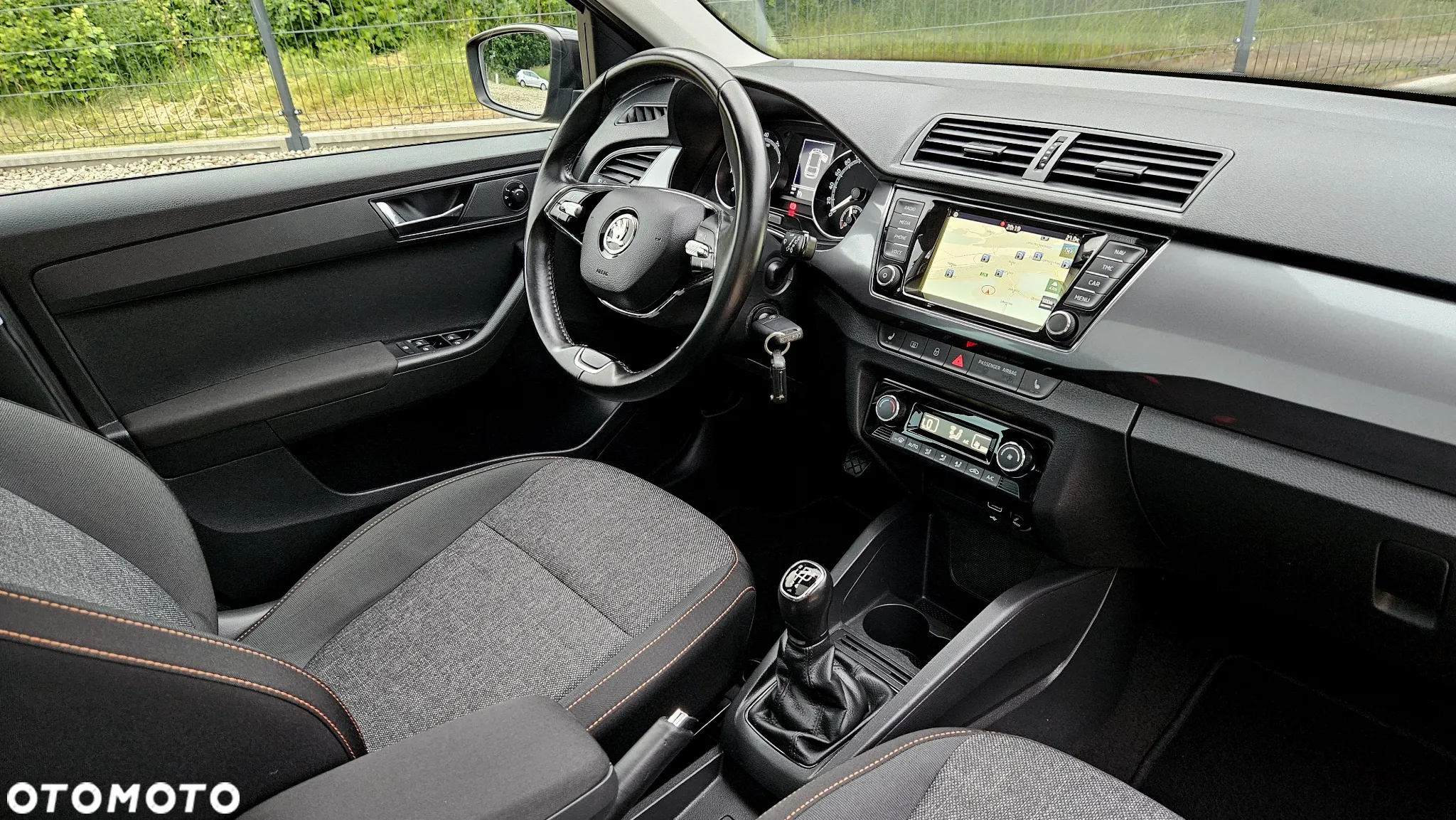 Skoda Fabia 1.0 TSI Clever - 40