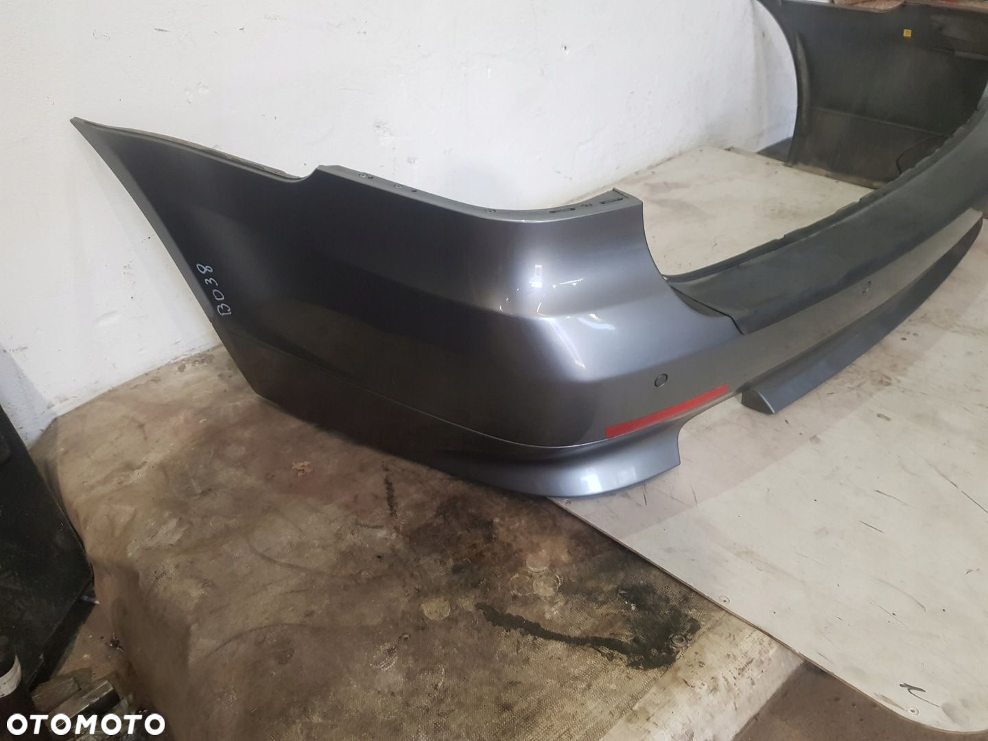 ZDERZAK TYŁ PDC BMW E61 LCI EUR SPACEGRAU METALLIC A52/7 - 3